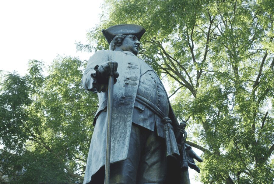 Berlin: Old Neukölln Private Walking Tour - What to Expect During the Tour