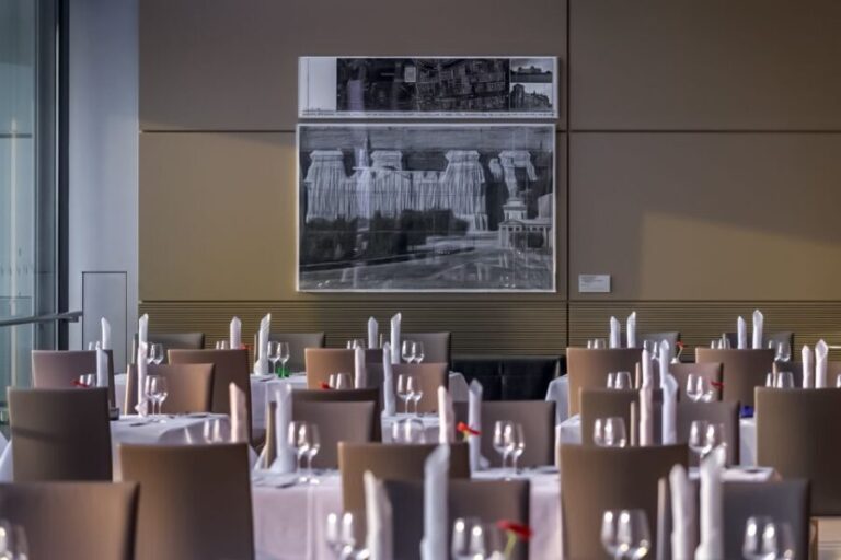 Berlin: Rooftop Lunch at the Reichstag's Käfer Restaurant - What Makes This Experience Special?