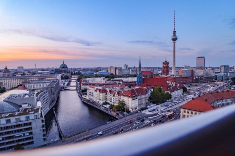 Berlin: Tour with Private Guide - The Itinerary in Detail