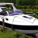 Berlin:Guided South Berlin Yacht Tour with Swim Stop (relax) - Why This Tour Works Well