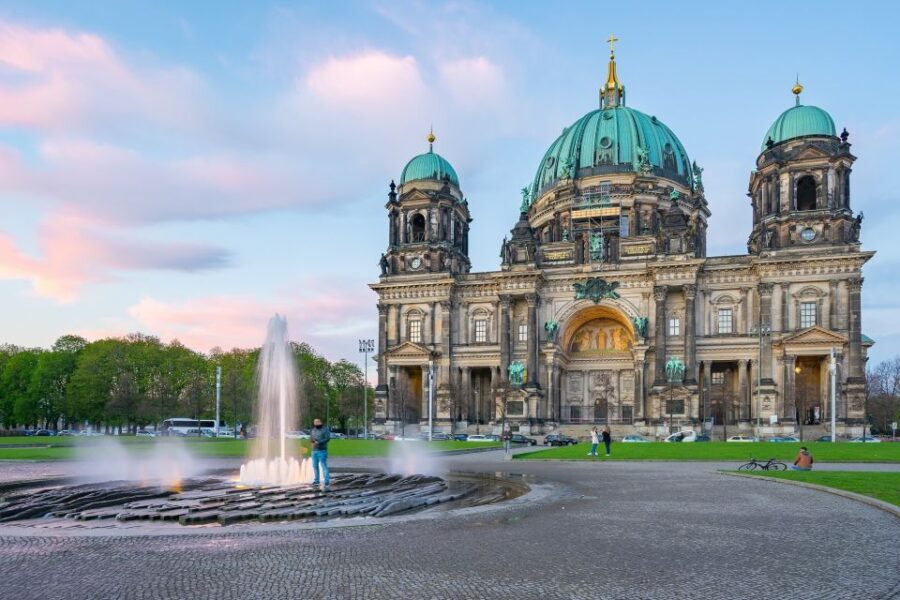 Best Berlin Shore Excursion from Warnemunde or Rostock Port - Transportation and Group Size