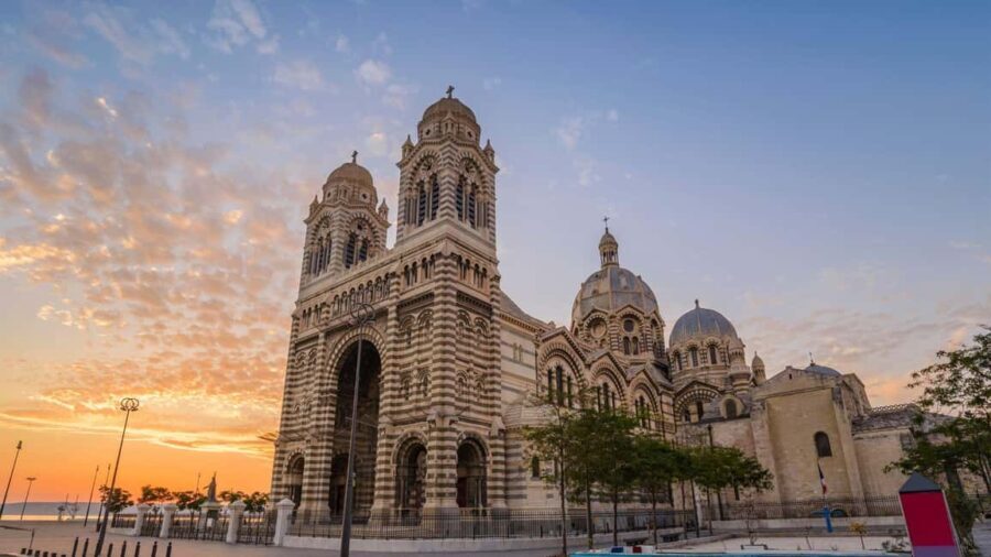 Best of Marseille: Private Walking Tour with a Local - The Value of a Private, Tailored Tour
