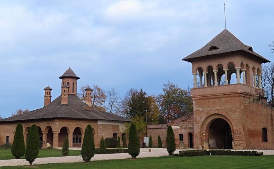 Bucharest Sightseeing Tour - What’s Included and What’s Not?