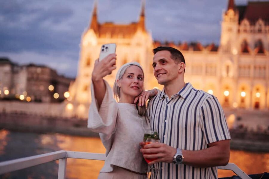 Budapest: Lotus Cruise with Unlimited Aperol and Prosecco - Authentic Reviewer Insights