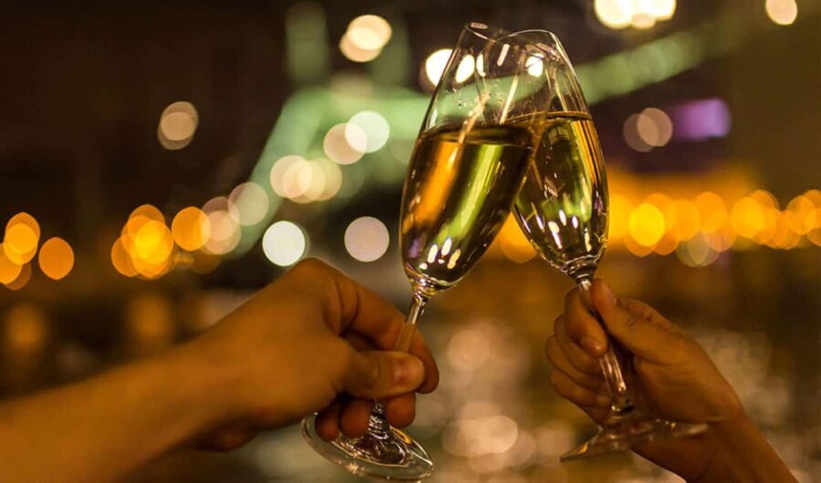 Budapest: Midnight Prosecco Cruise - Why This Cruise Could Be the Perfect New Year’s Choice