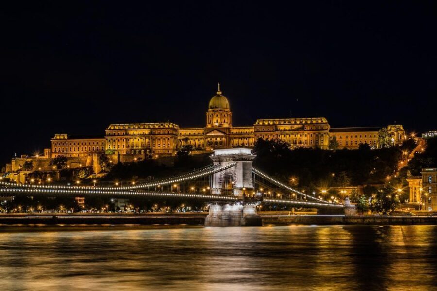 Budapest - Private Tour including Castle visit - Practical Details & Value