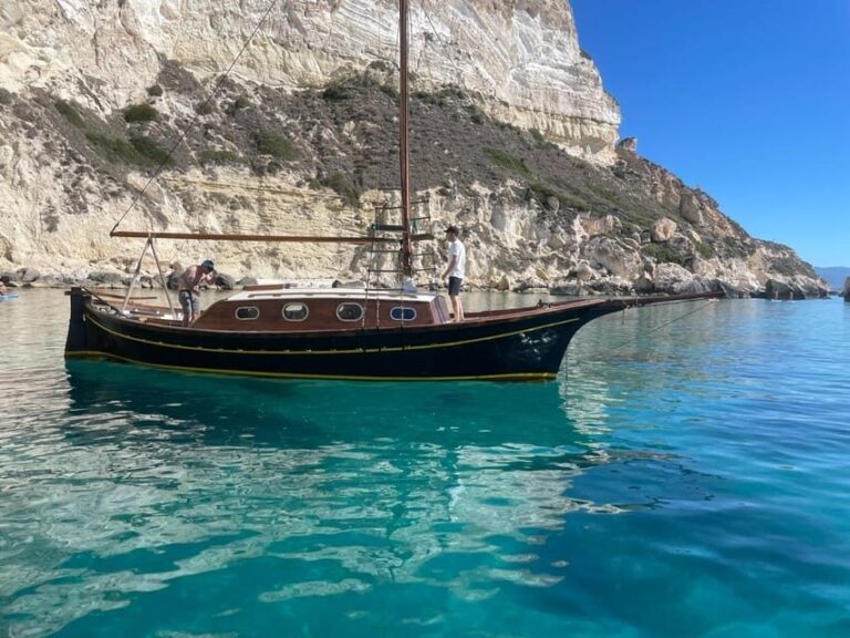 Cagliari: Classic Boat tour along the gulf with tasting. - Who Would Love This Tour?