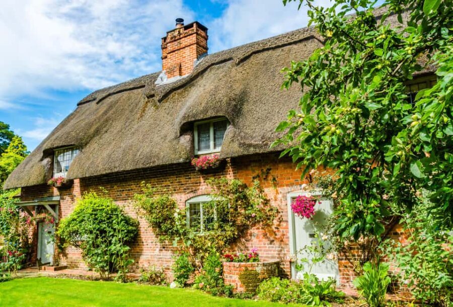 Chawton: village tour to discover its links with Jane Austen - Highlights and Key Stops