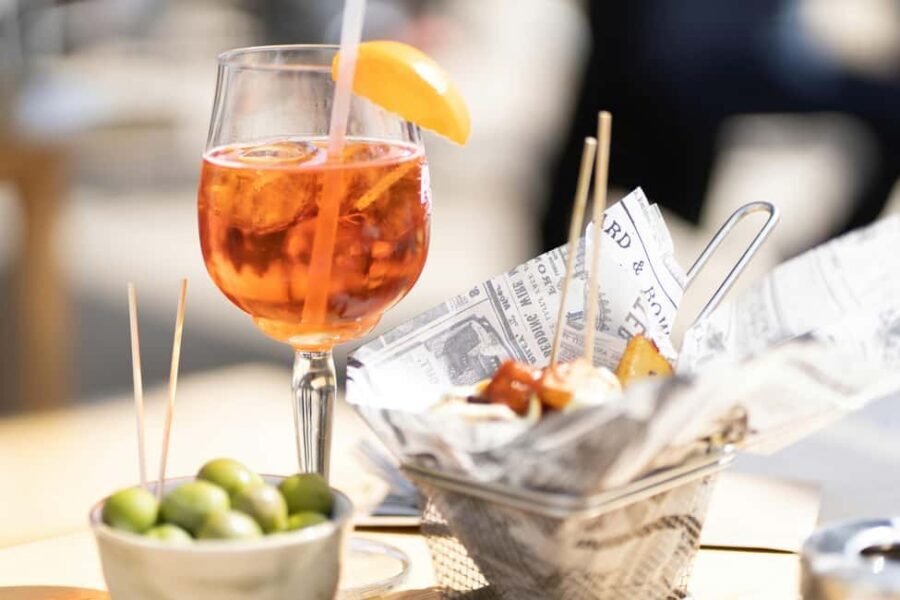 Cheers like a local: Spritz & Cicchetti in Portogruaro - The detailed breakdown: What to expect