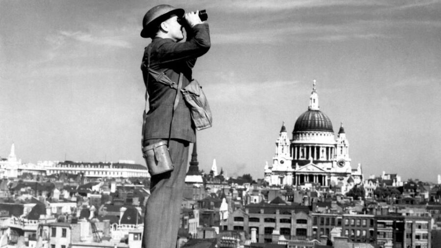 Churchill's Wartime London Walking Tour - The Value of Guided Storytelling