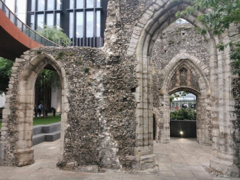 City of London Historical Walking Tour - The Experience: Pros and Cons