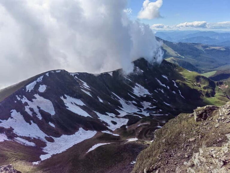 Cluj Napoca: Rodnei Mountains Full-Day Guided Hiking Tour - The Practicalities