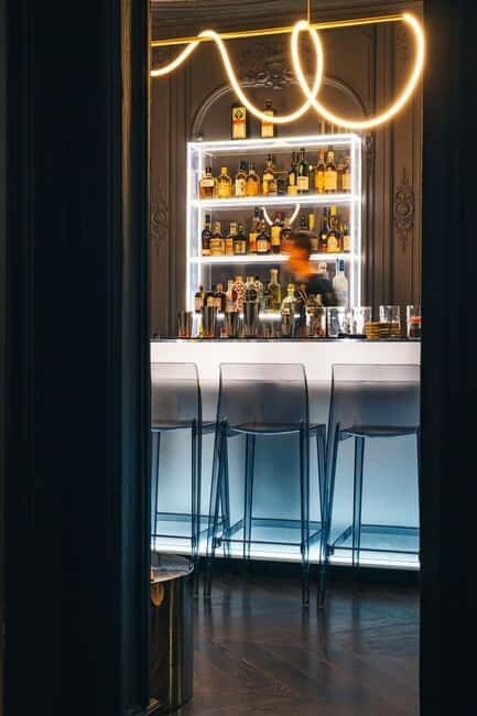 Cocktails lessons in Speakeasy - An In-Depth Review of the Experience