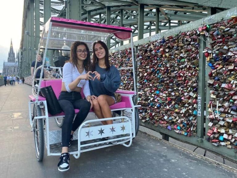 Cologne: E-Rickshaw Sightseeing Tour - City Tour - City Tour - Bike Taxi - What’s Included and What’s Not