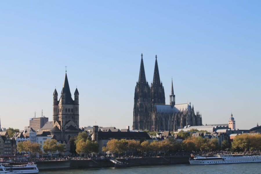 Cologne: Kölsche Highlights-/Altstadt Tour in German - The Itinerary: What You’ll See and Learn