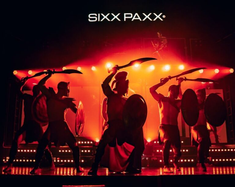 Cologne: SIXX PAXX Men's Performing Arts Show - The Authentic Touch: What Reviewers Say