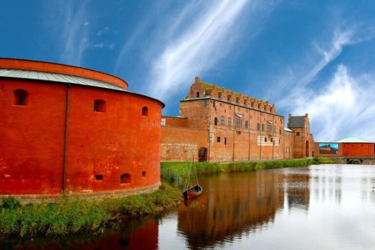 Copenhagen Day Trip to Malmo Old Town & Castle by Train/Car - What Makes This Tour Stand Out