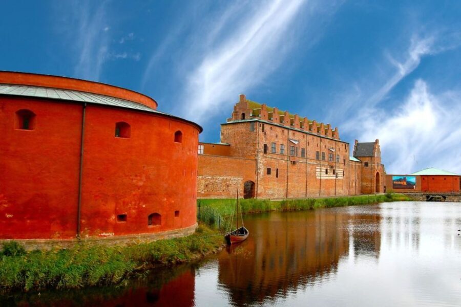 Copenhagen Day Trip to Malmo Old Town & Castle by Train/Car - What Makes This Tour Stand Out
