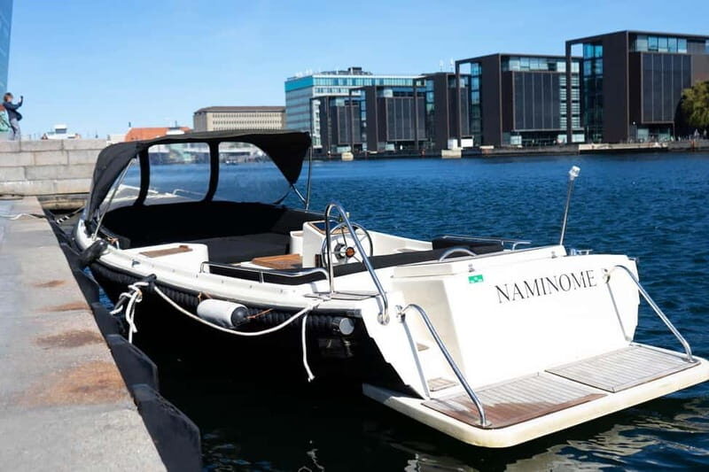 Copenhagen: Private Guided Boat Tour with City Highlights - Why This Tour Is Worth Considering