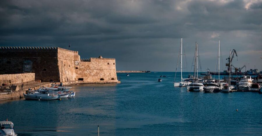 Crete: Day Tour to Heraklion City, Market & CRETAquarium - Review Insights and Traveler Tips