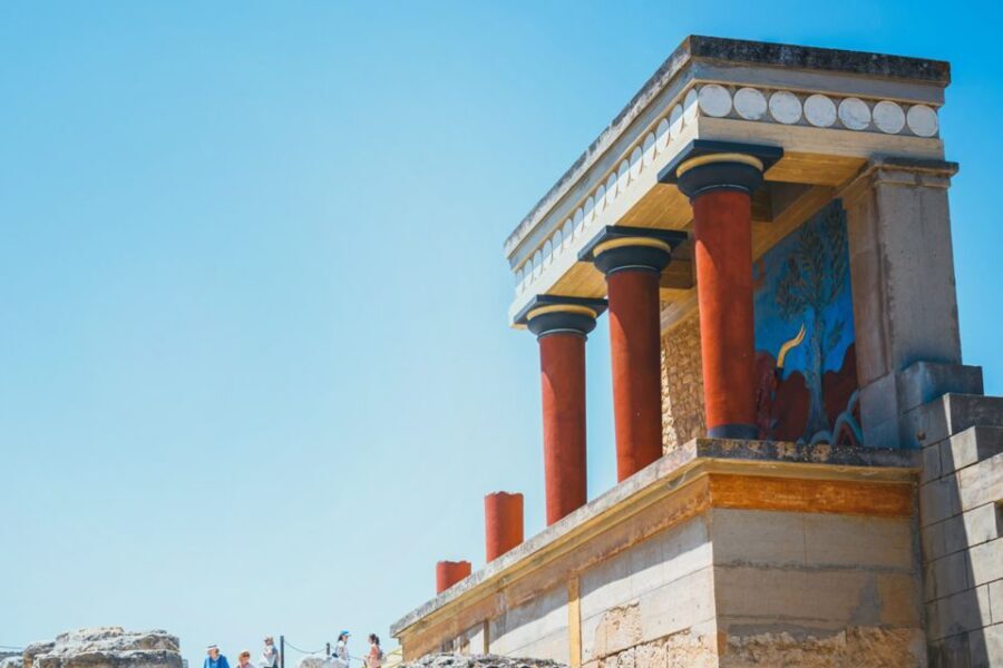 Crete: Palace of Knossos E-Ticket and Audio Guide - Who This Tour Is Best For