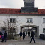 Dachau Memorial Site Tour With Small Group - What You Can Expect: The Step-by-Step Experience