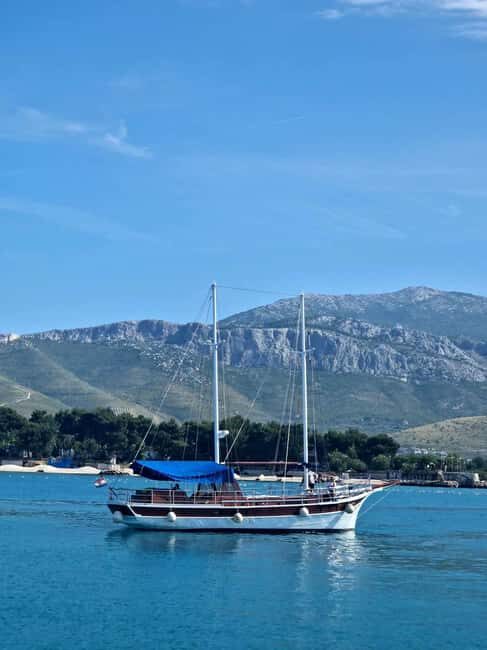 Daily boat trips - Practical Details and Considerations