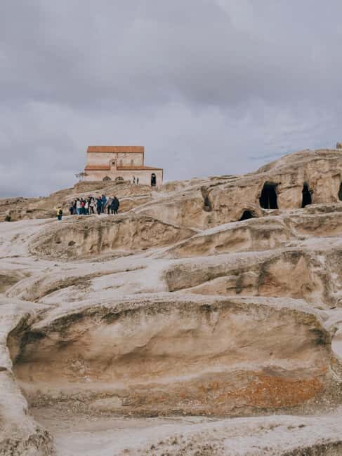 Day Trip: Mtskheta, Wine Tasting & Uplistsikhe Caves - What Makes This Tour Stand Out?