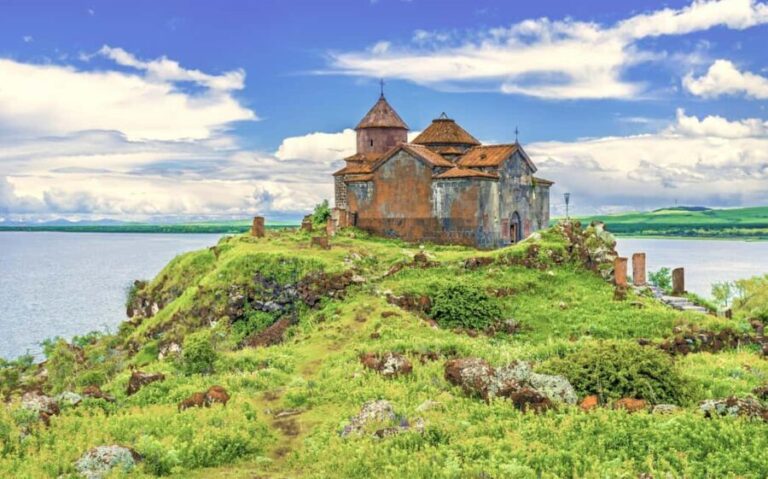 Day trip to Jermuk Noratus, Selim Pass, Wine Tasting - Who This Tour Is Perfect For