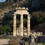 Delphi: Spanish guided one day tour - The Importance of a Spanish-Speaking Guide