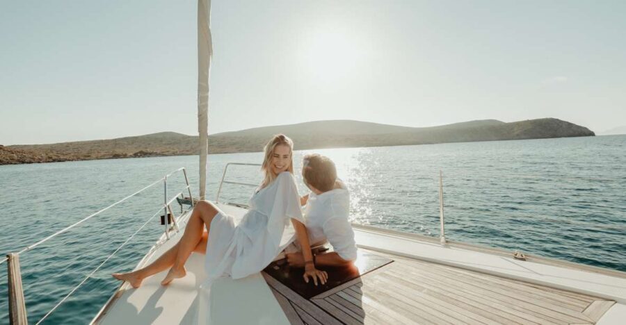 Dia Island: Semi-Private Full Day Sailing Trip with meal - Itinerary Breakdown: What to Expect