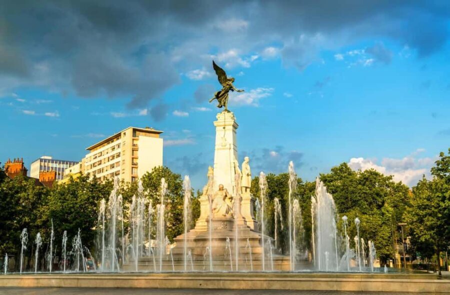 Dijon: Capture the most Photogenic Spots with a Local - The Photogenic Highlights