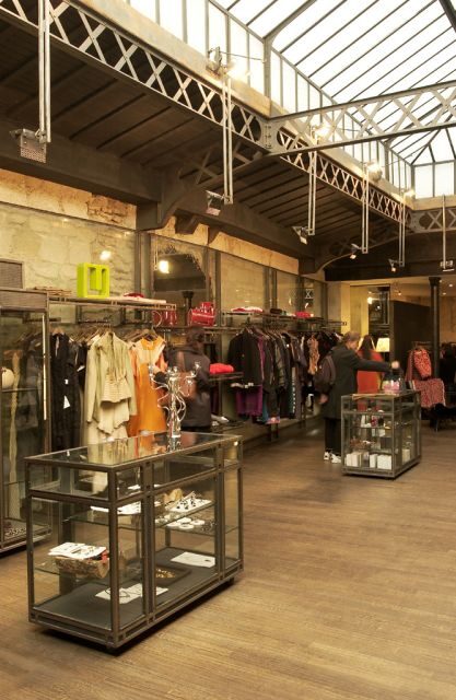Discount Couture: ultimate Paris Shopping 2h30 walking tour - Itinerary and Shop Highlights
