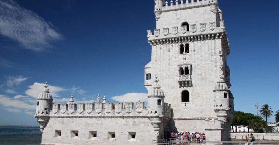 Discover Lisbon: Full Day City Tour - Who Is This Tour Best Suited For?