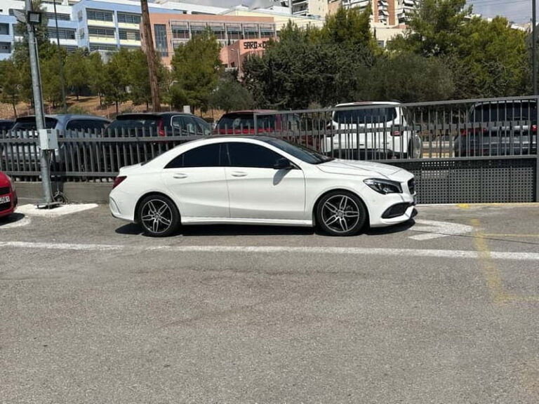 Discover The Hidden Gems Of Santorini - Practical Details and Value