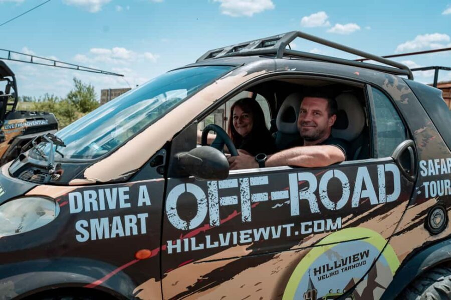 Drive an off-road jeep Daihatsu or Smart for Two - The Vehicles: Smart For Two and Daihatsu Jeep