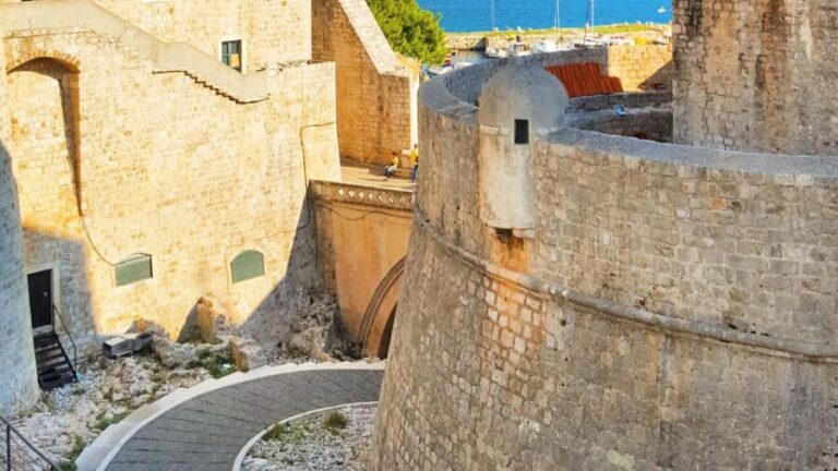 Dubrovnik: 1.5-Hour Guided Old Town Walking Tour - What Makes This Tour Stand Out?