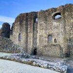 Dundonald Castle: Entry Ticket, Guided Tour & Light Lunch - The Experience in Context
