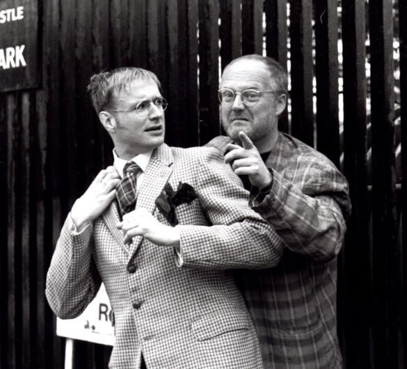 Edinburgh Literary Pub Tour with "Real-Actors" - Who Would Love This Tour?