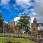 Edinburgh: St Andrews, Dunfermline Abbey and Fife Coast Tour - Transportation and Group Size