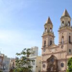 English Cádiz Tour: Walking Tour with Local Guide - Deep Dive into the Itinerary