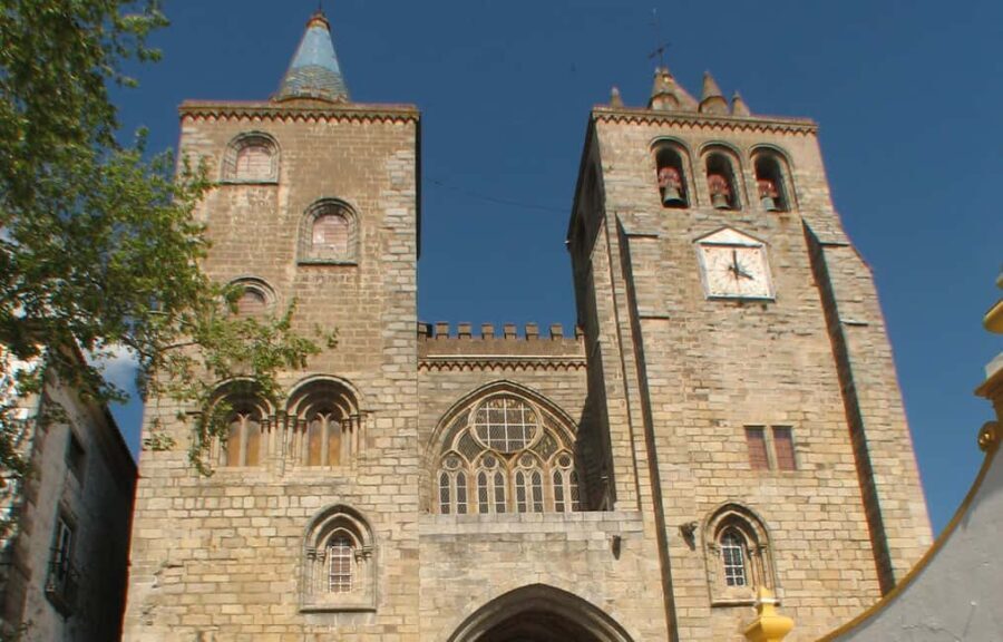 Evora: City Tour - 10h - What You Need to Know Before Booking