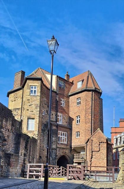 Explore Newcastle: 2 hour City Tours in Italian or English - Practical Details and Tips