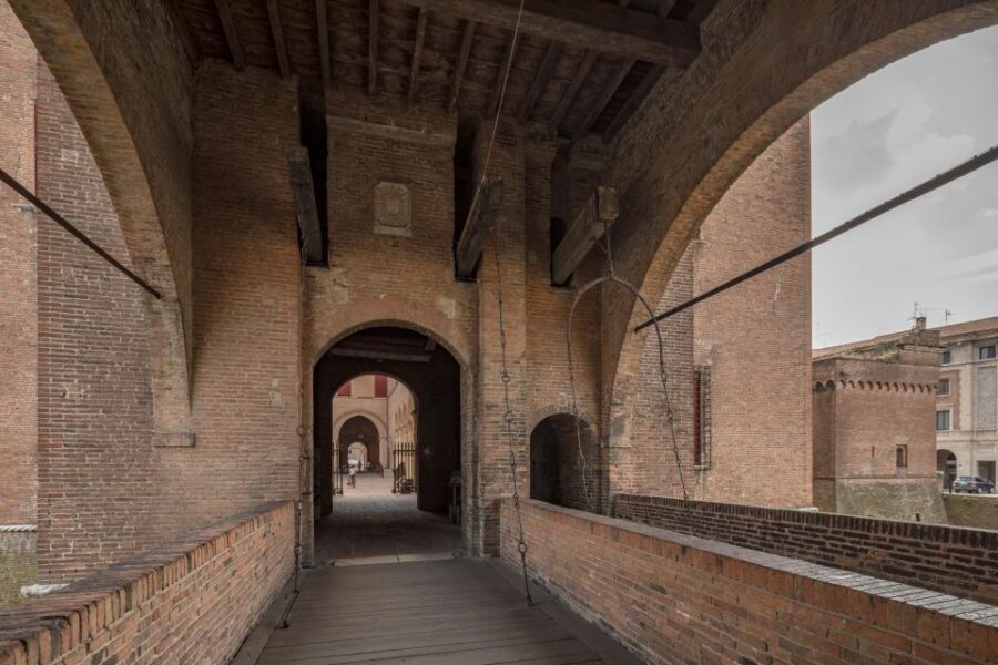 Ferrara: Estense Castle Guided Tour - The Authentic Experience: What Travelers Are Saying