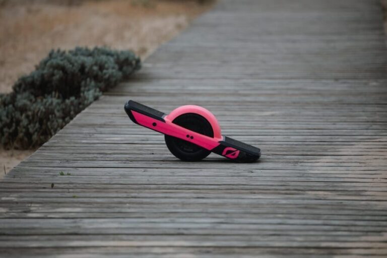 Figueira da Foz: Onewheel Lessons & Tours - Who Is This Experience Best For?