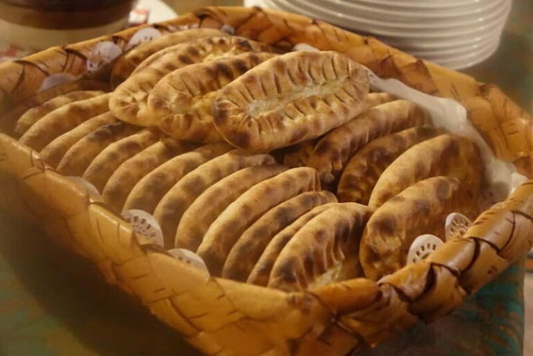 Finland: Karelian Pasty Workshop - Bake & Taste Tradition - The Value of the Experience