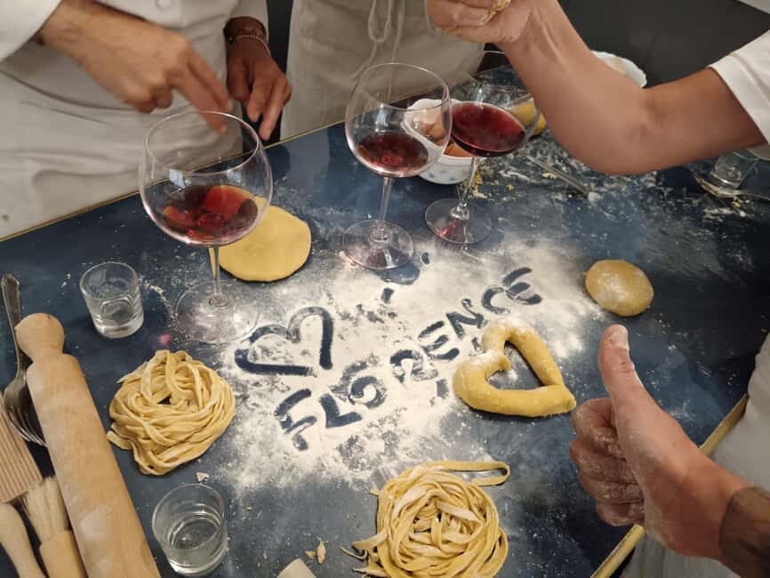 Florence: Pasta-Making Class with Dinner, Wine and... SING! - Florence: Pasta-Making Class with Dinner, Wine and... SING!