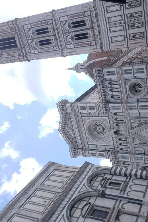 Florence Unveiled: The Rivalry of Leonardo and Michelangelo - What makes this tour stand out?