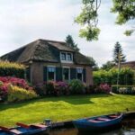 From Amsterdam: Private tour to Giethoorn with private boat - Analyzing the Value