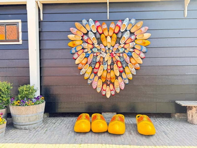 From Amsterdam: Zaanse Schans Windmills & More - E-Bike Tour - The Experience of Riding & Learning